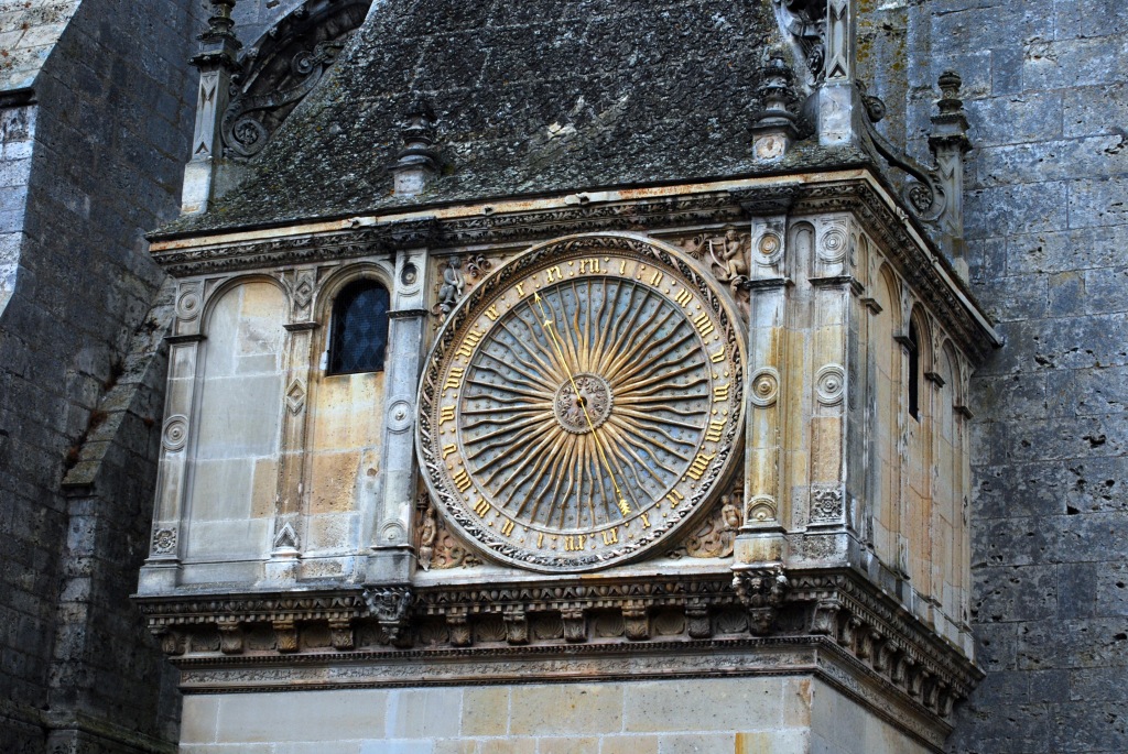 El reloj astronómico de la catedral data del año 1528